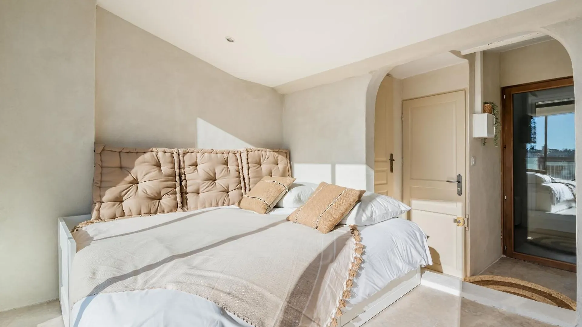 Appartement Les Fincas Du Port - Studios En Ville Avec Vue La Ciotat Frankrijk
