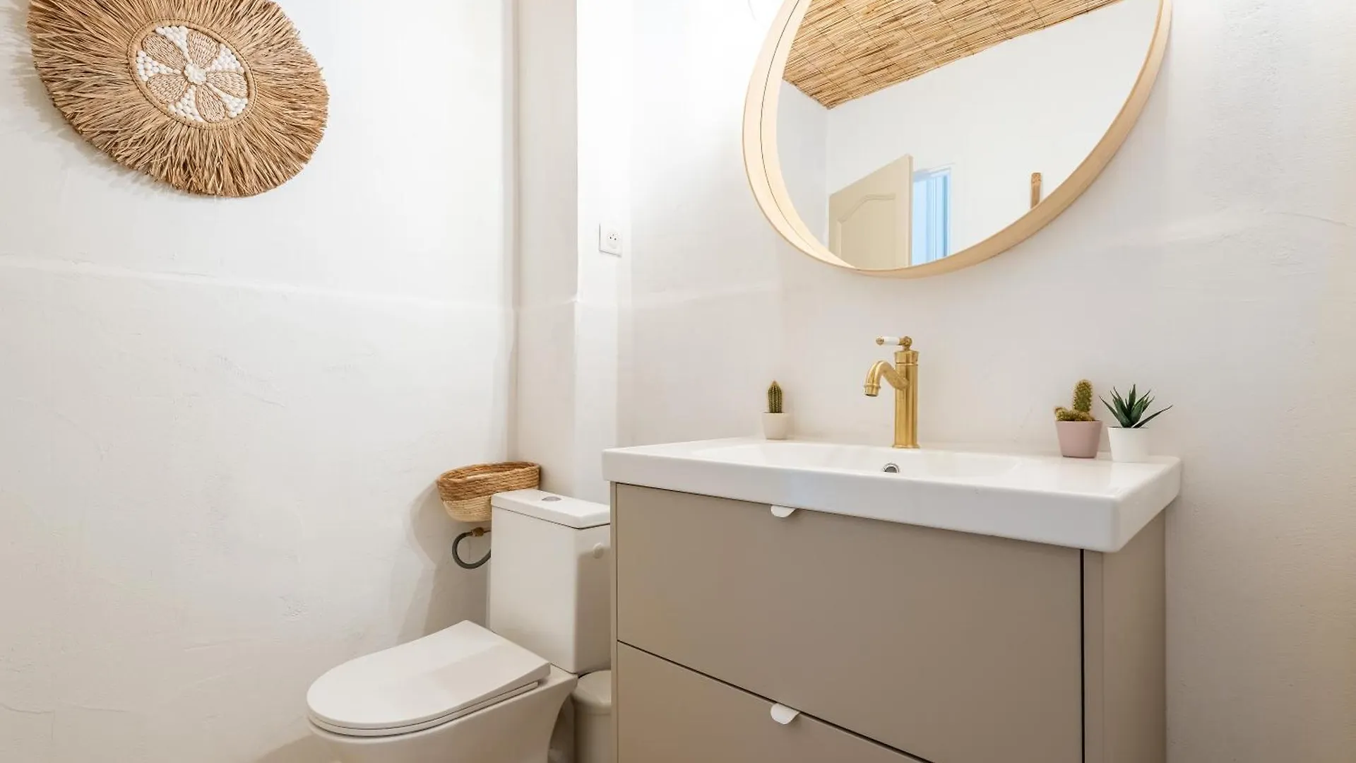 Appartement Les Fincas Du Port - Studios En Ville Avec Vue La Ciotat Frankrijk